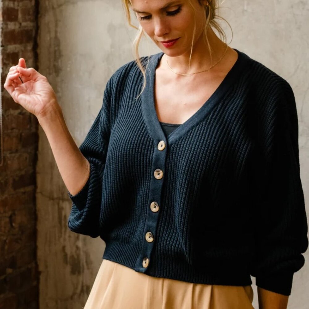 Able Marlene Cropped Cardigan | black | size large